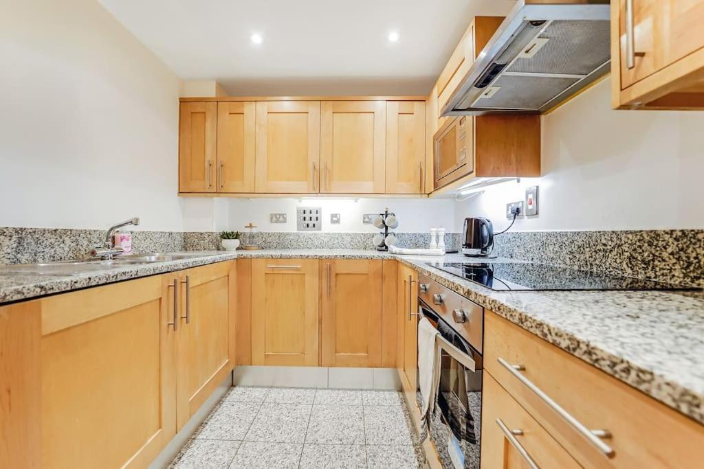 Spacious 1 Bedroom Apt Near Marble Arch London Exterior photo